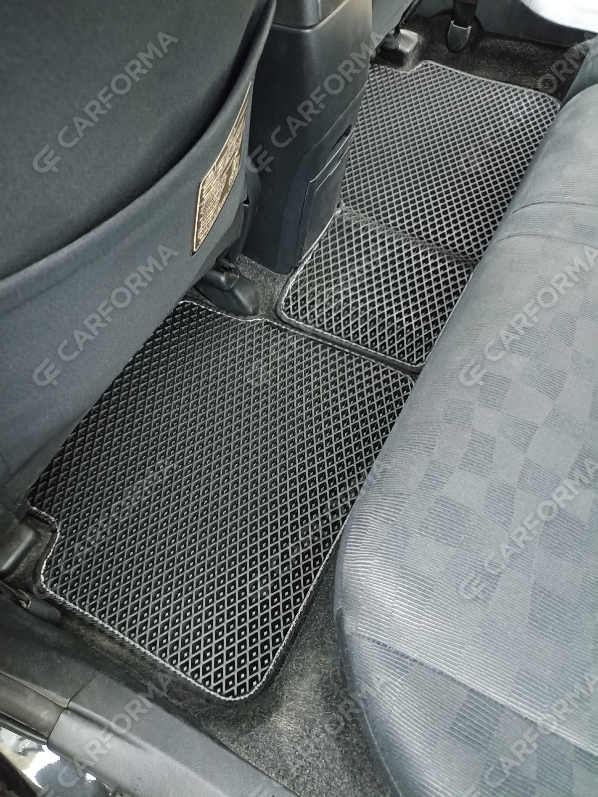 Ворсовые коврики на Toyota Corolla Fielder (E14) 2006&nbsp;-&nbsp;2012 в Нижнем Тагиле