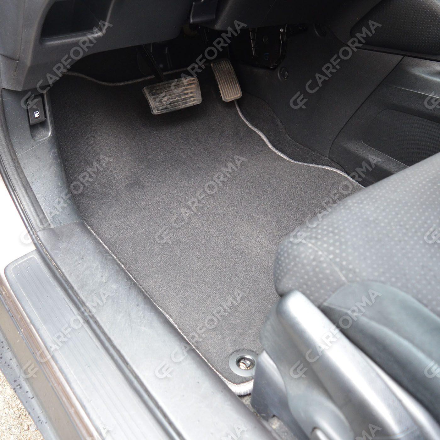 Коврики на Honda CR-V IV 2012&nbsp;-&nbsp;2018 в Нижнем Тагиле