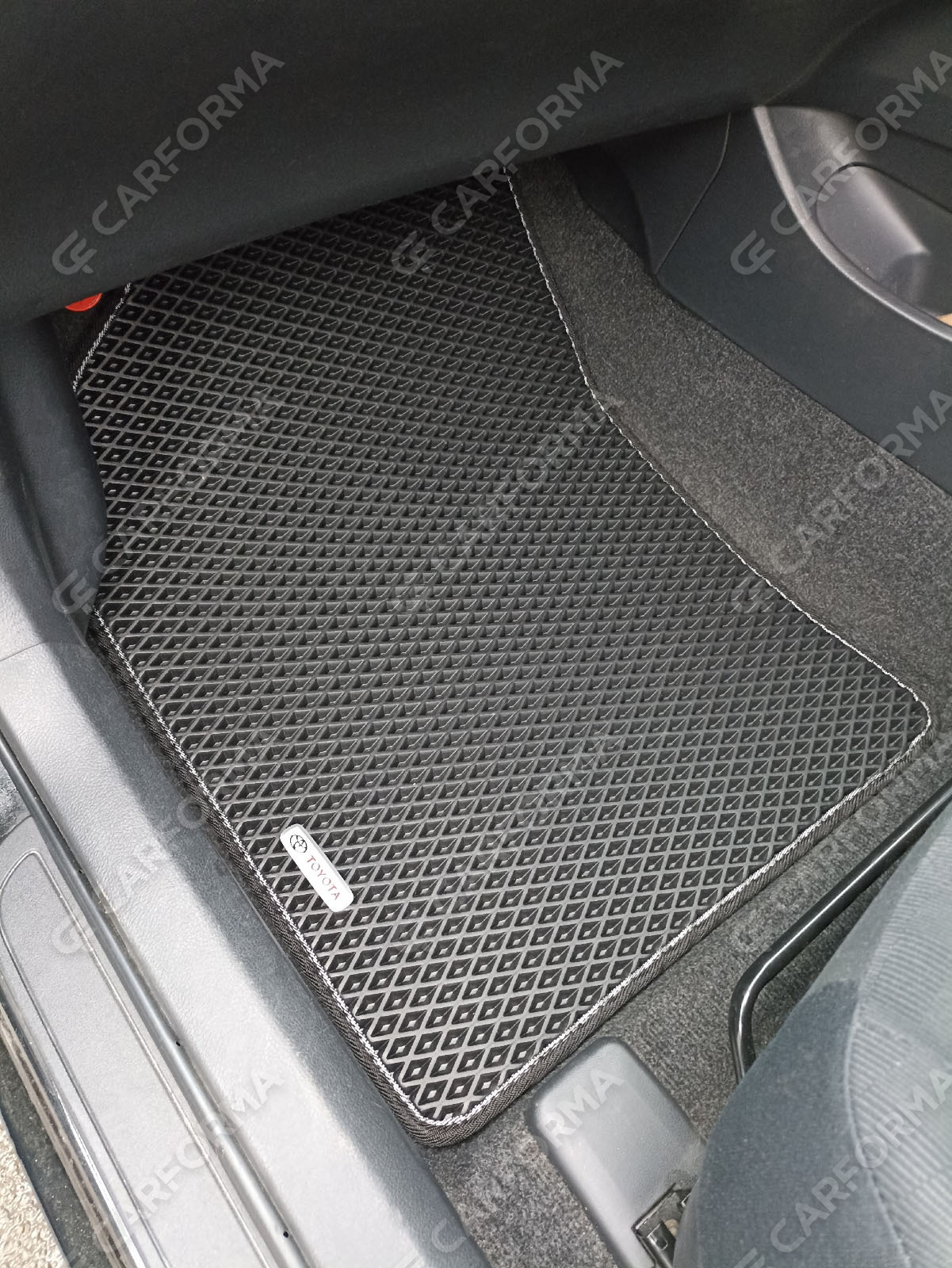 Ворсовые коврики на Toyota Corolla Fielder (E14) 2006&nbsp;-&nbsp;2012 в Нижнем Тагиле