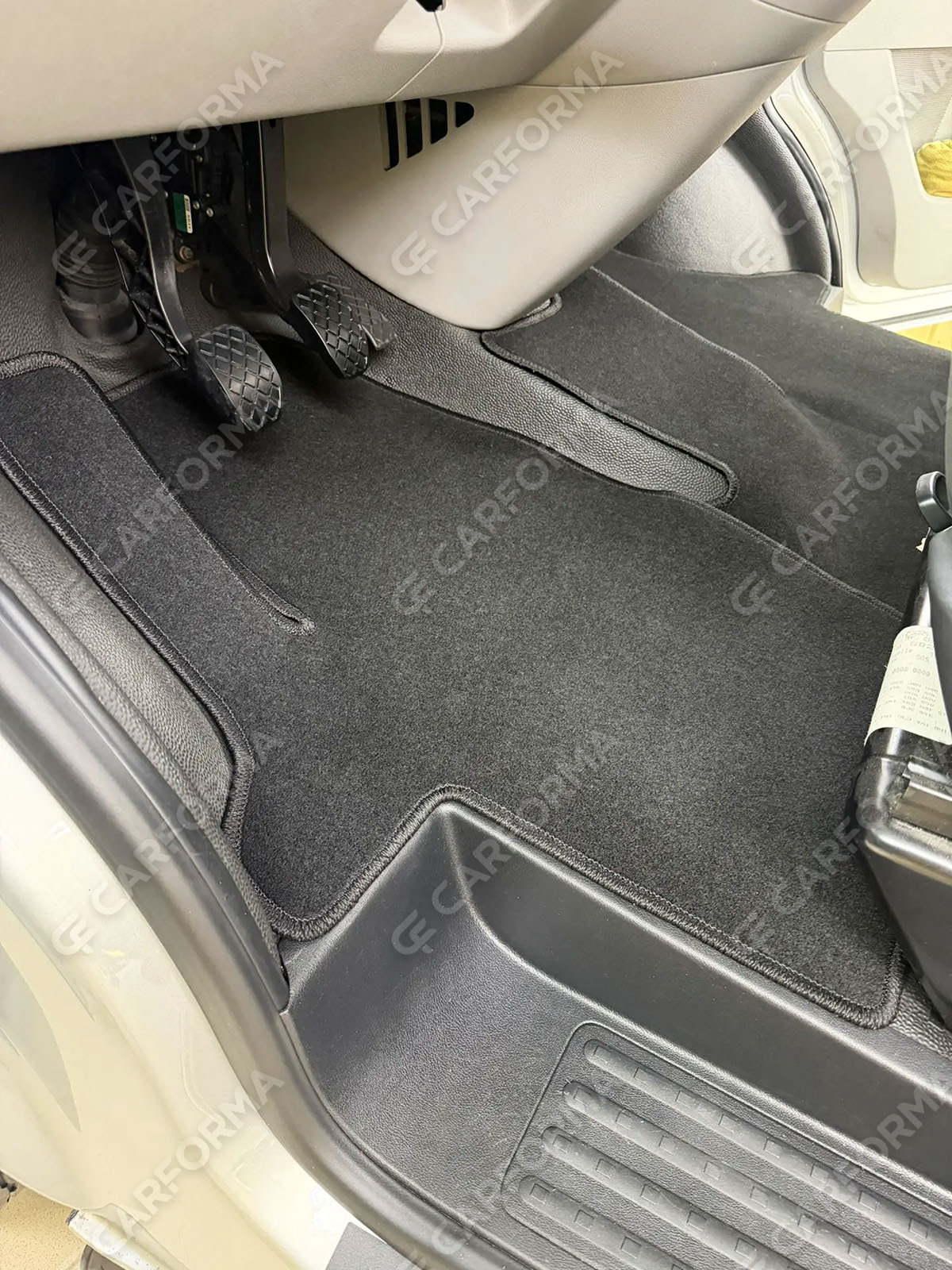 Коврики на Volkswagen Multivan (T6) 2015&nbsp;-&nbsp;2019 в Нижнем Тагиле