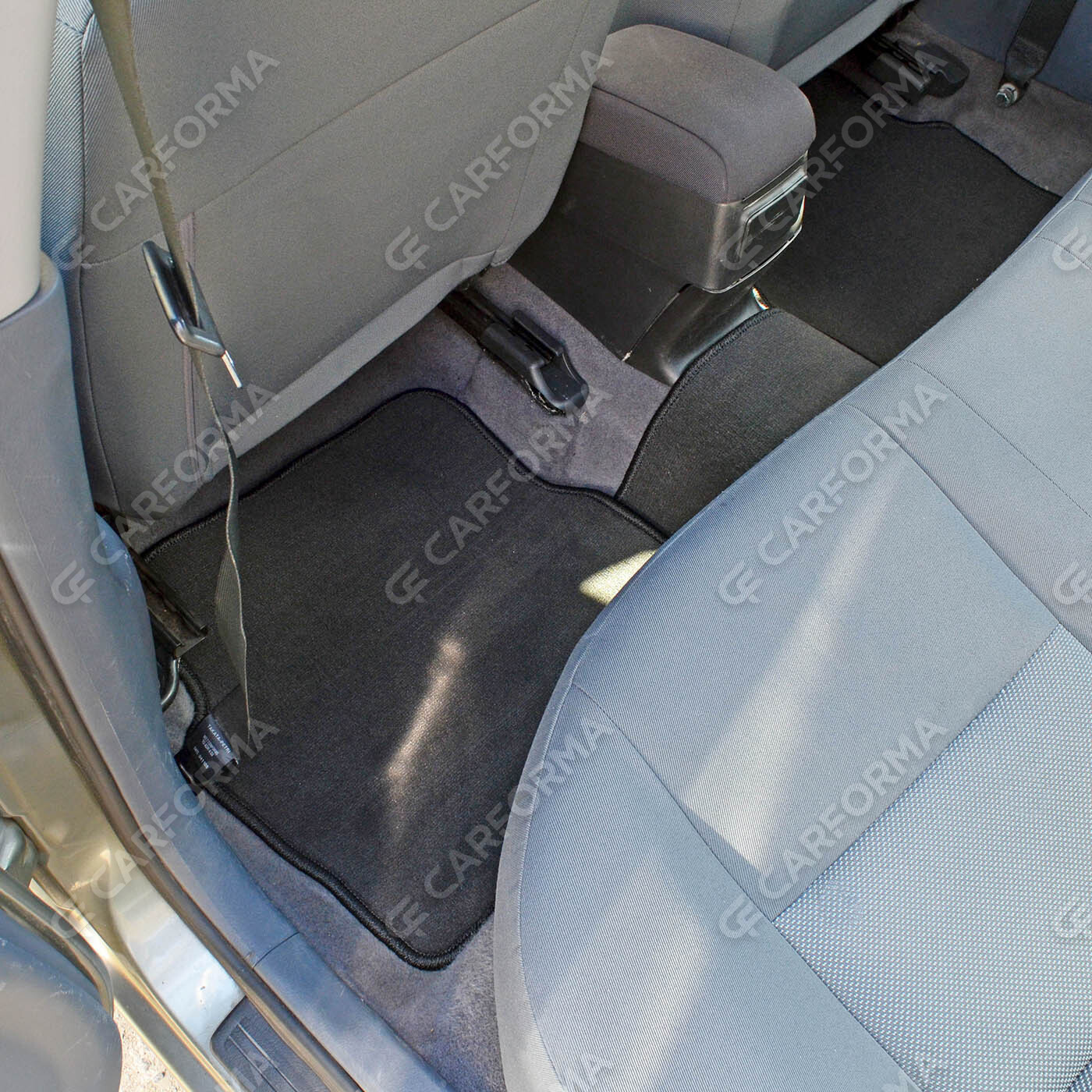 Ворсовые коврики на Nissan Almera 2 (N16) 2000&nbsp;-&nbsp;2006 в Нижнем Тагиле