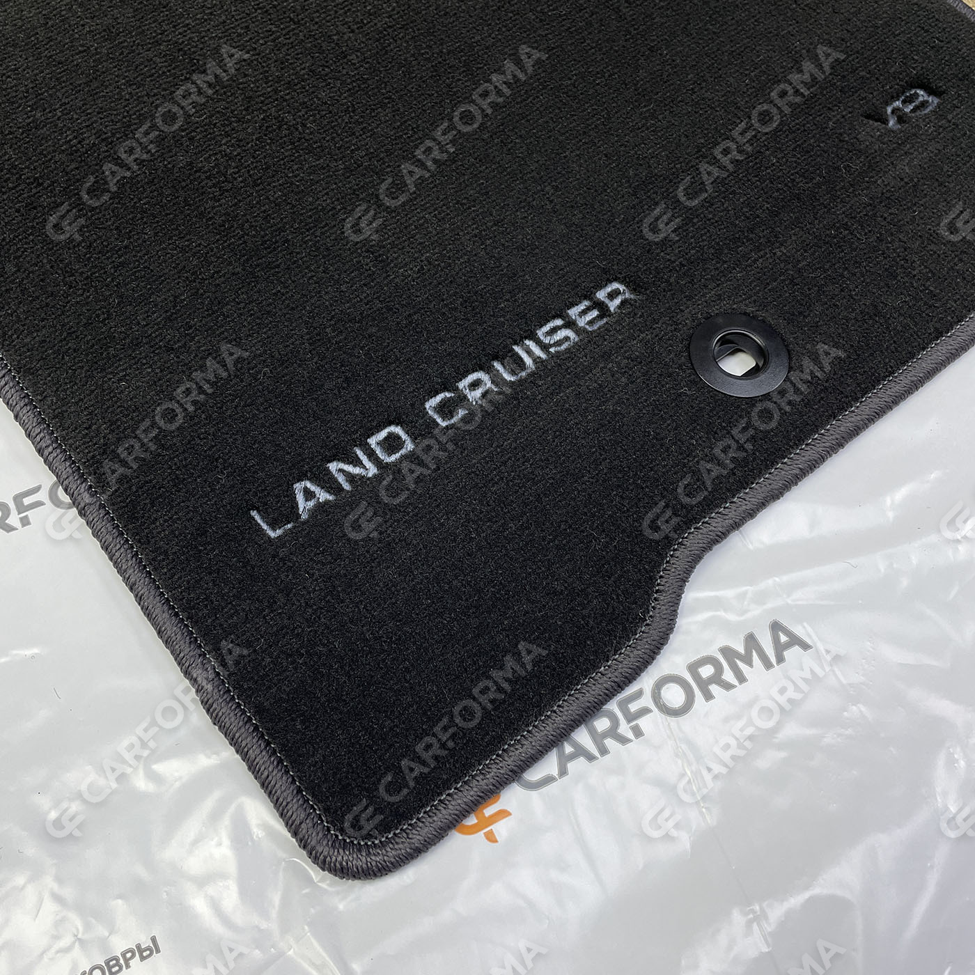 Коврики на Toyota Land Cruiser 200 2007&nbsp;-&nbsp;2021 в Нижнем Тагиле