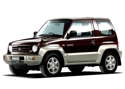 Ворсовые коврики на Mitsubishi Pajero Junior 1995 - 1998 в Нижнем Тагиле