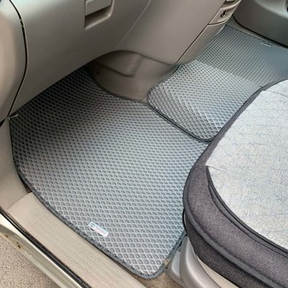 Ворсовые коврики на Toyota Estima II 2000 - 2005 в Нижнем Тагиле