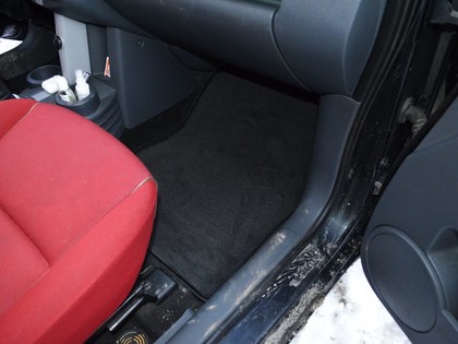 Ворсовые коврики на Mitsubishi Colt VI 2002 - 2012 в Нижнем Тагиле