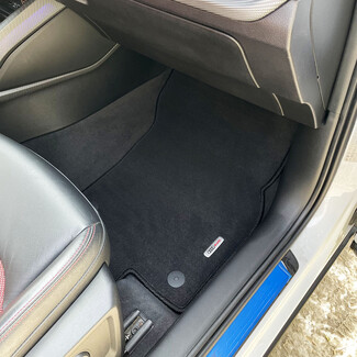 Ворсовые коврики на Audi Q2L 2016 - 2026 в Нижнем Тагиле Ворсовые коврики на Audi Q2L 2016 - 2026 в Нижнем Тагиле