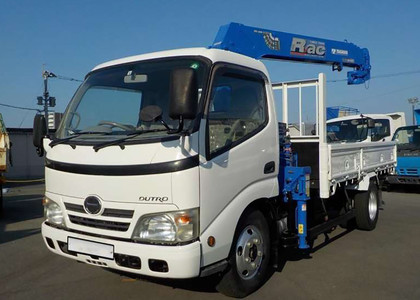 Ворсовые коврики на Hino 300 I узкая кабина 1999 - 2015 в Нижнем Тагиле