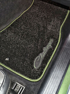 Ворсовые коврики на Dodge Challenger III 2008&nbsp;-&nbsp;2023 в Нижнем Тагиле