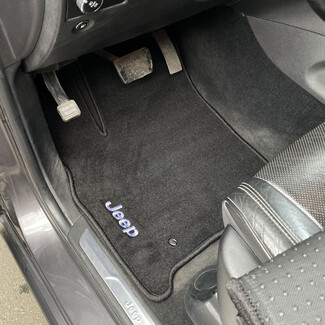 Ворсовые коврики на Jeep Grand Cherokee (WK2) 2010 - 2022 в Нижнем Тагиле