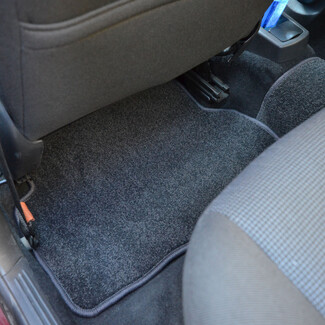 Ворсовые коврики на Ford Focus I 1998 - 2005 в Нижнем Тагиле