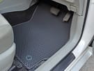 Ворсовые коврики на Toyota Prius Alpha 2011 - 2021 в Нижнем Тагиле