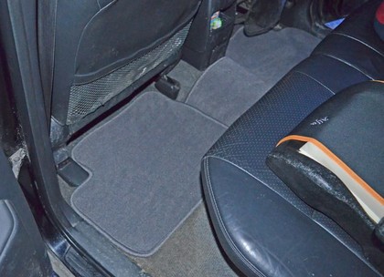 Ворсовые коврики на Toyota Rav4 II 2000 - 2006 в Нижнем Тагиле