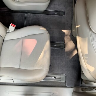 Ворсовые коврики на KIA Carnival III 9 мест и 11 мест 2014 - 2021 в Нижнем Тагиле Ворсовые коврики на KIA Carnival III 9 мест и 11 мест 2014 - 2021 в Нижнем Тагиле